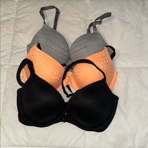 PINK Victoria's Secret Bra Bundle